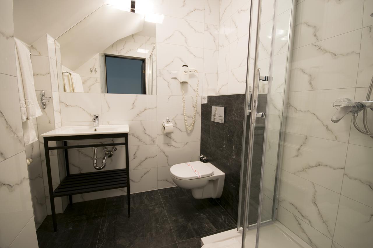 Apartahotel Kontrast 4*
