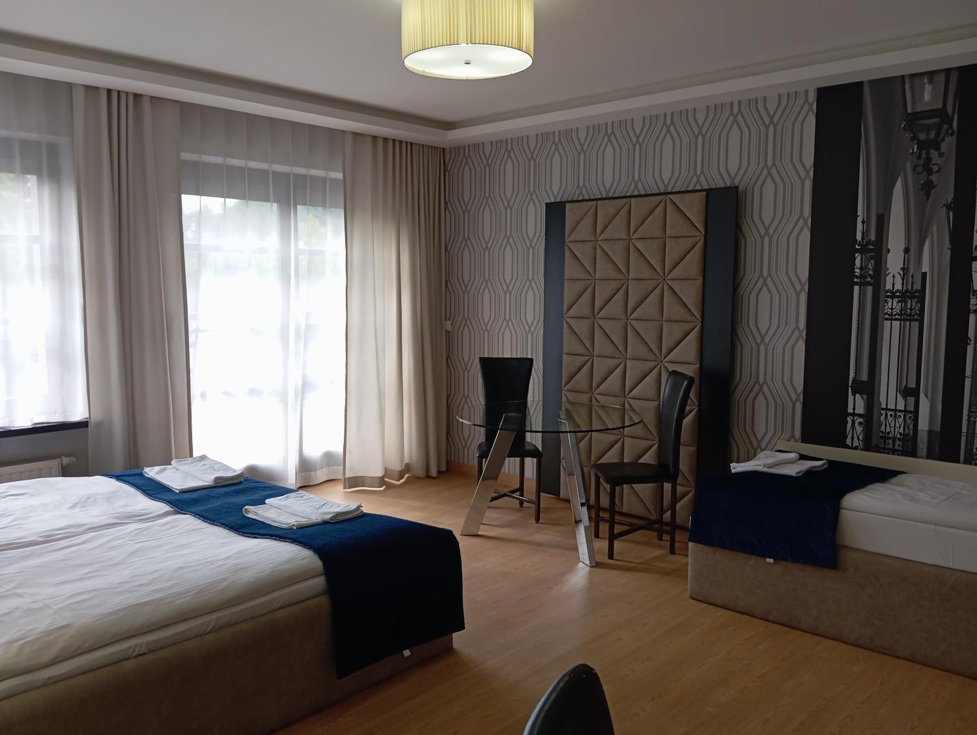Hotel apartamentowy Kontrast